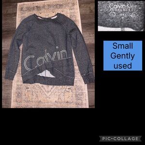 Calvin Klein Performance long sleeve shirt women’s size small